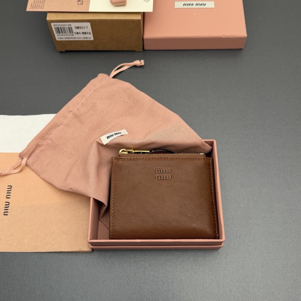 MiuMiu wallet 