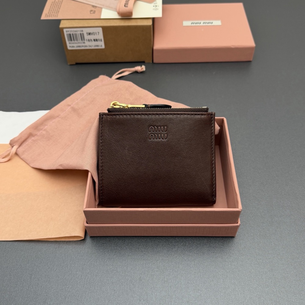 MiuMiu wallet 