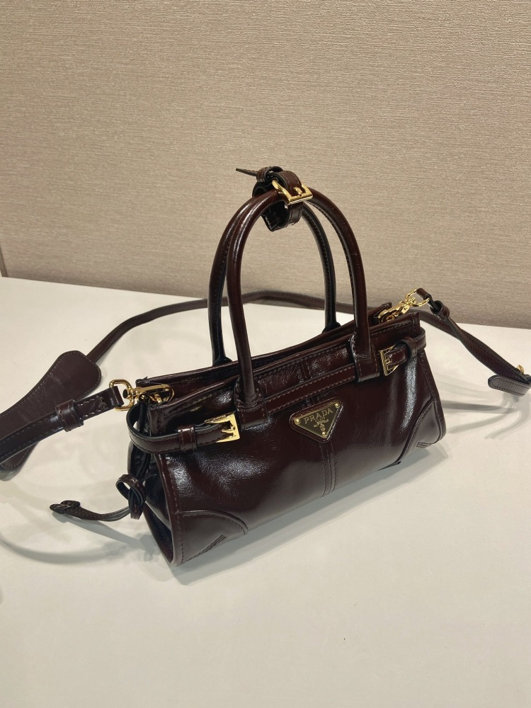 Prada Lussolf Oil wax leather