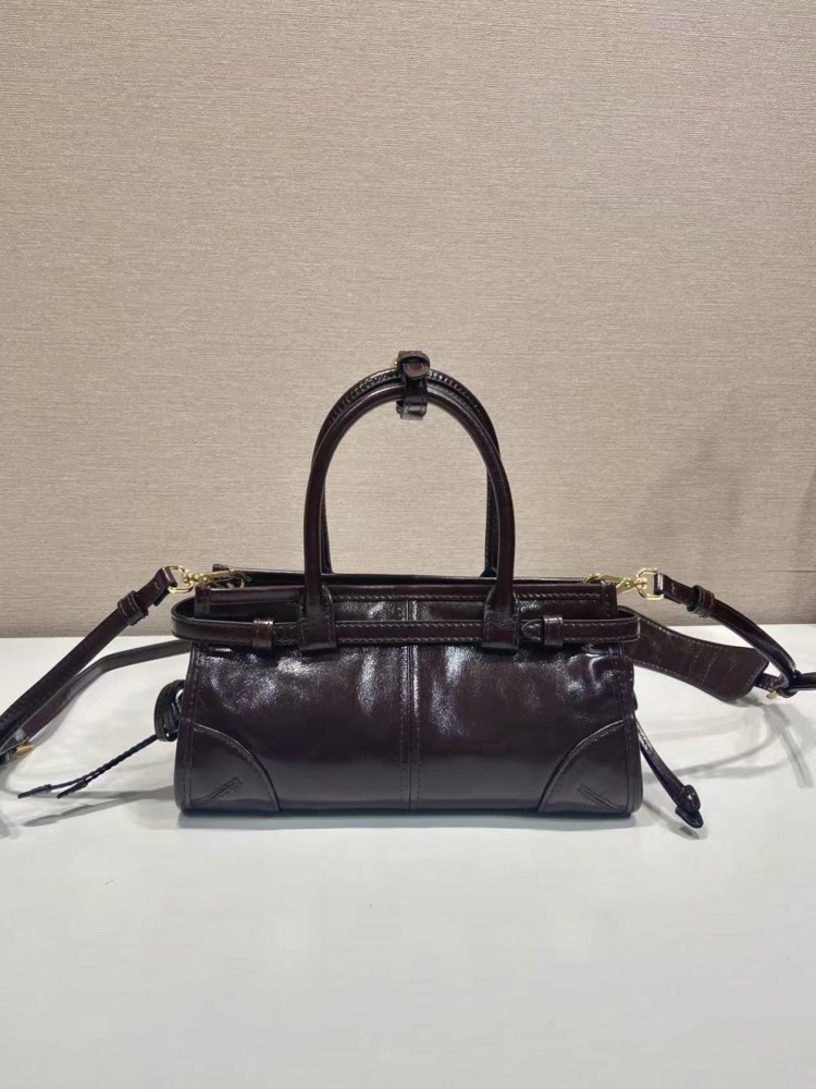 Prada Lussolf Oil wax leather