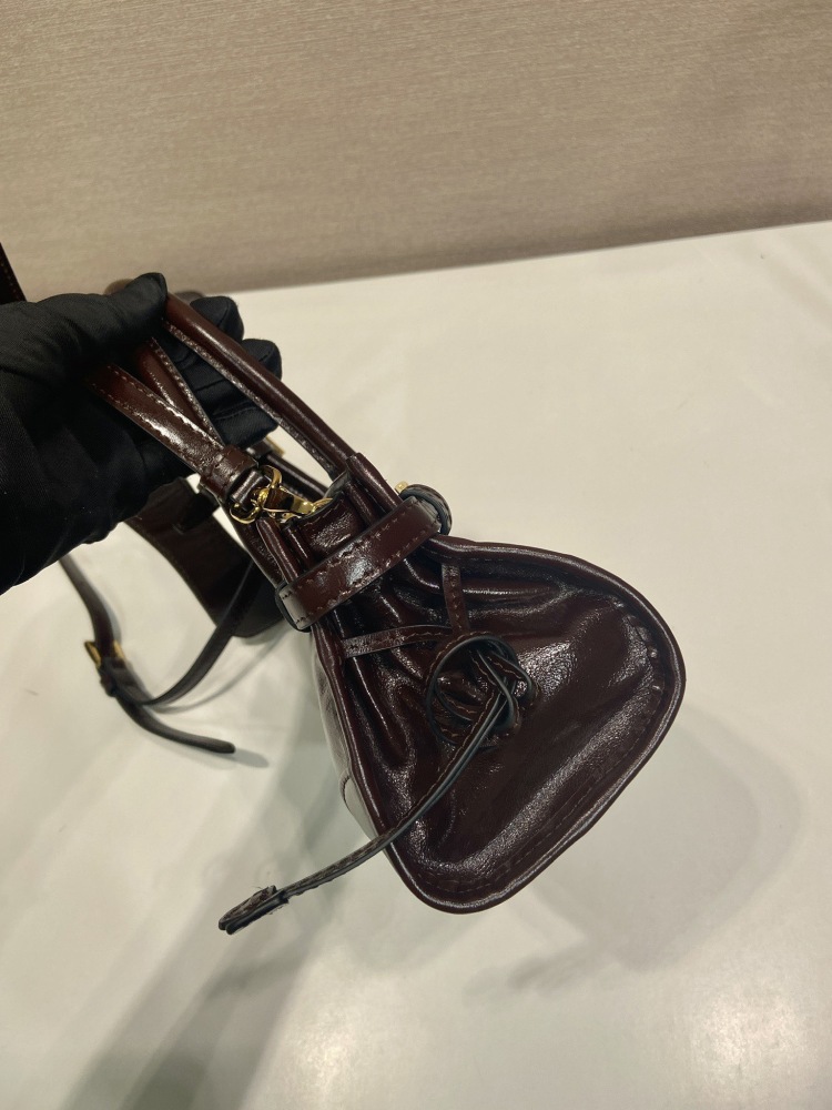 Prada Lussolf Oil wax leather