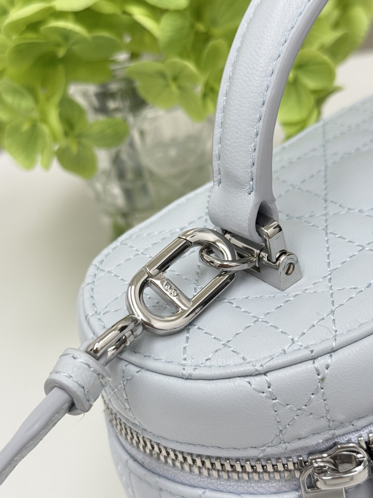 Dior lady vanity