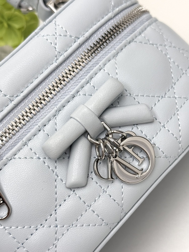 Dior lady vanity