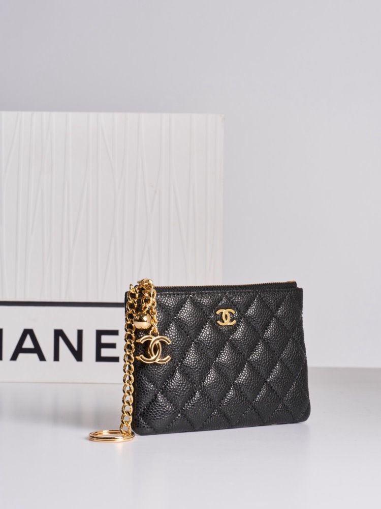 Chanel pouch 