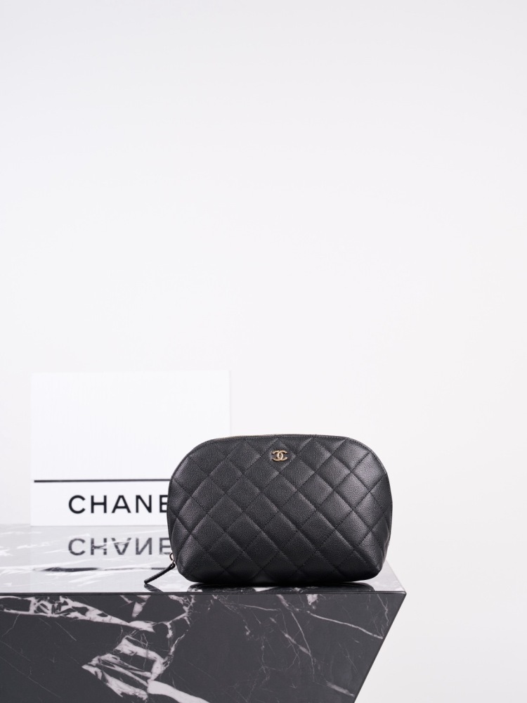 Chanel makeup pouch