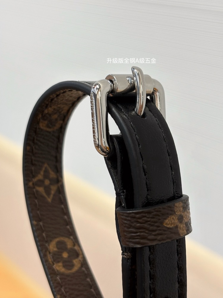 LV side trunk vibe 