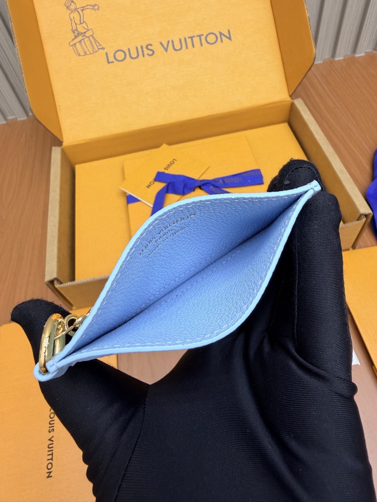 LV card holder
