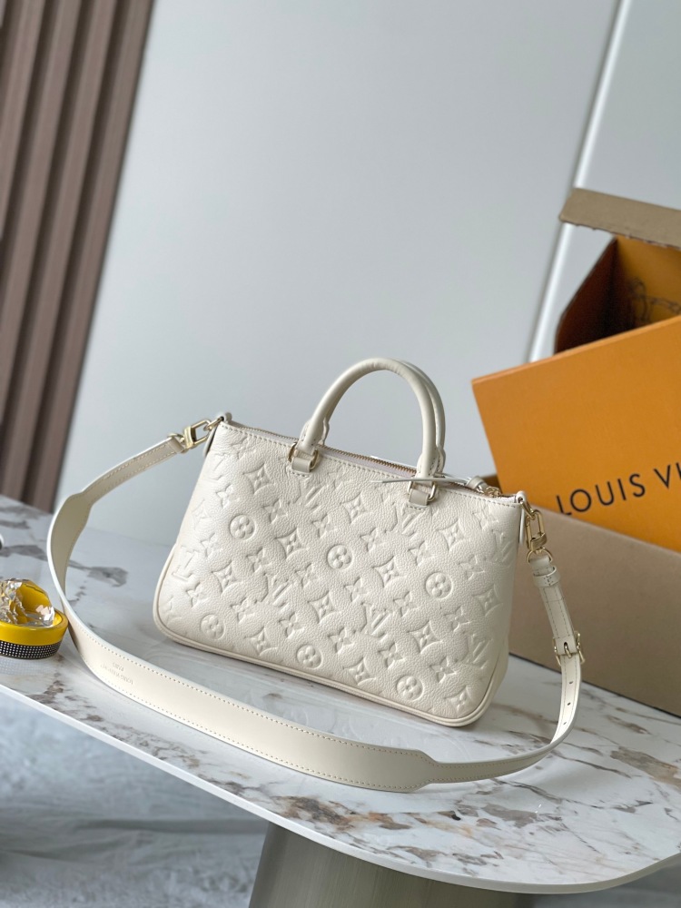 LV skyline PM