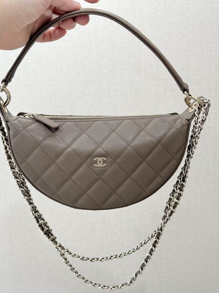 Chanel 26s