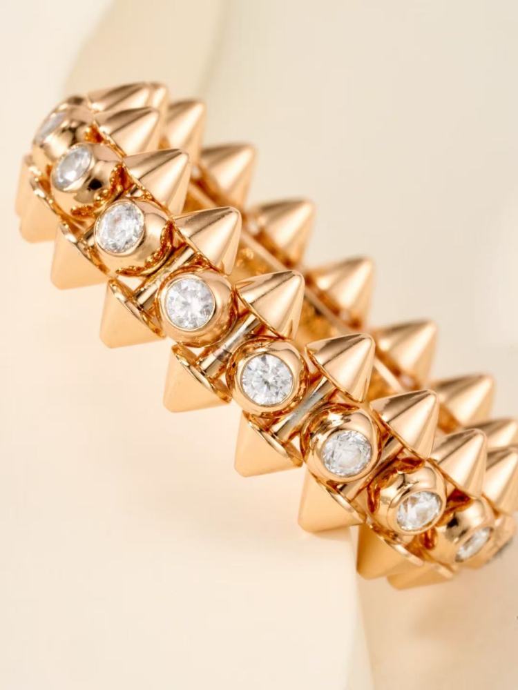 Cartier stud ring
