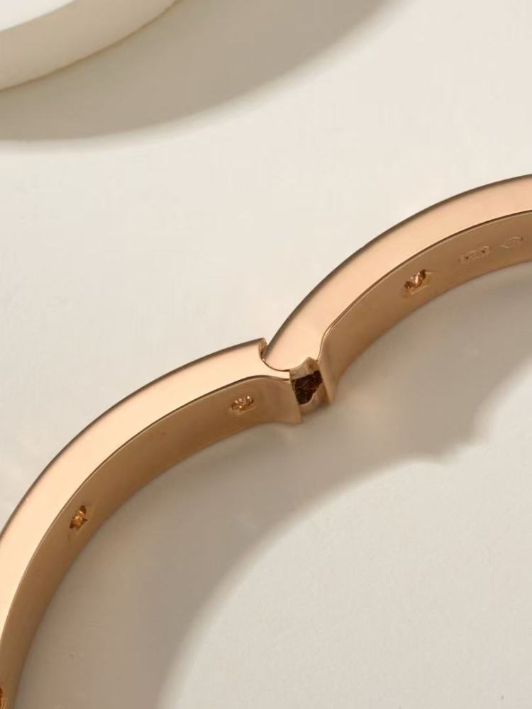 Cartier Classic wide diamond-studded love bracelet
