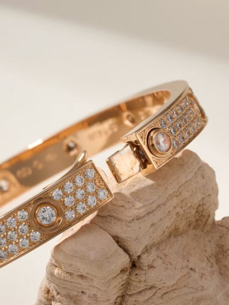 Cartier Classic wide diamond-studded love bracelet