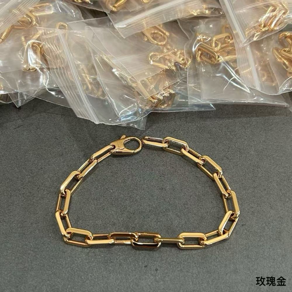 Cartier loop bracelet