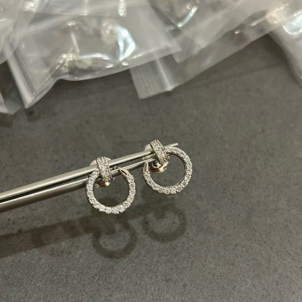 Cartier mini stud earrings