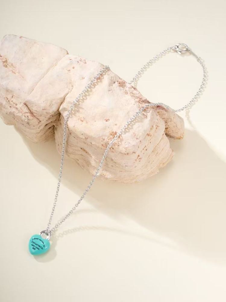 Tiffany Enamel Heart Necklace（42cm）