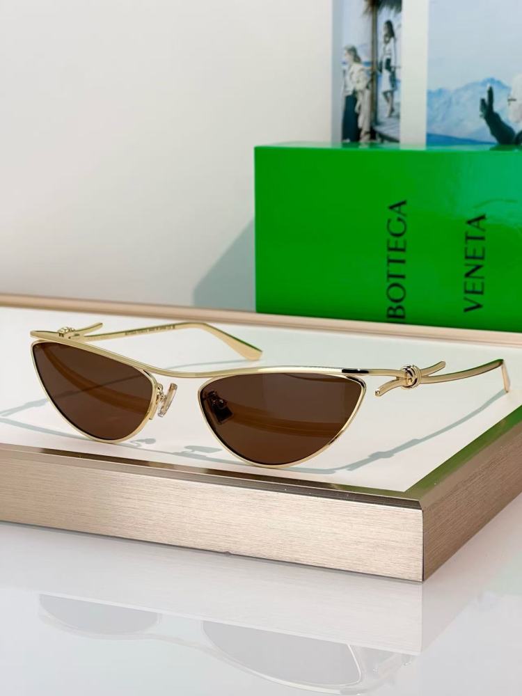 Bottega Veneta Sunglasses
