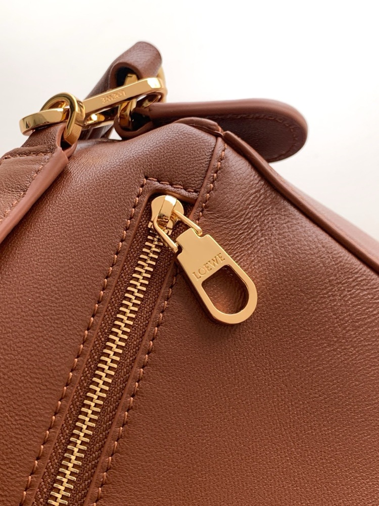 Loewe puzzle