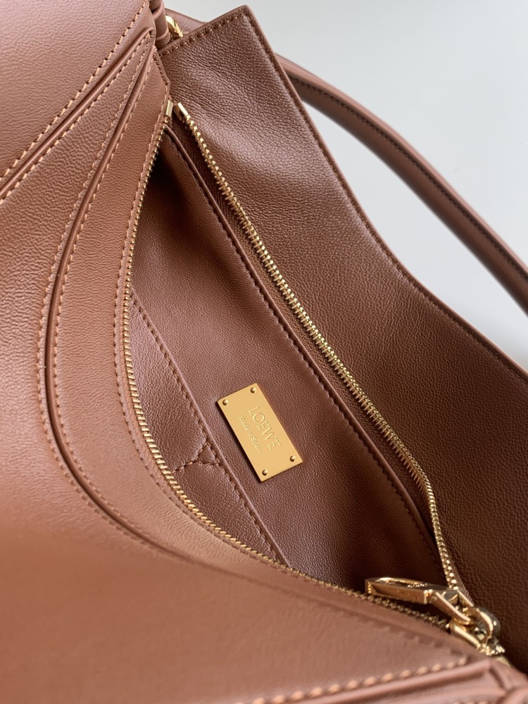 Loewe puzzle