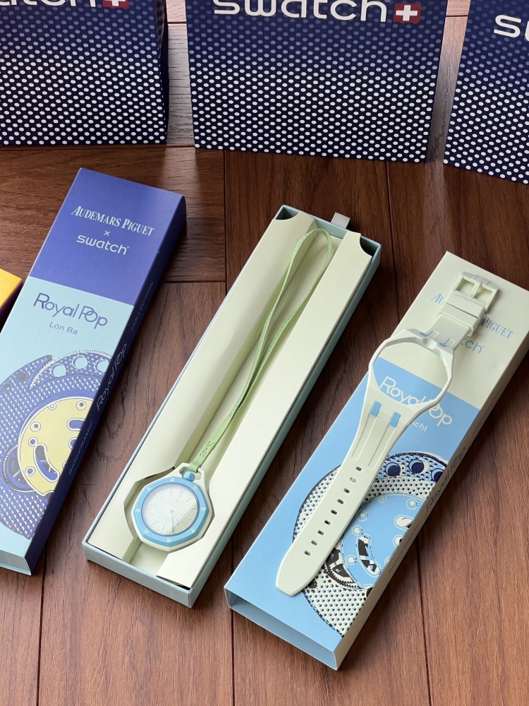 Ap x Swatch Quartz Watch