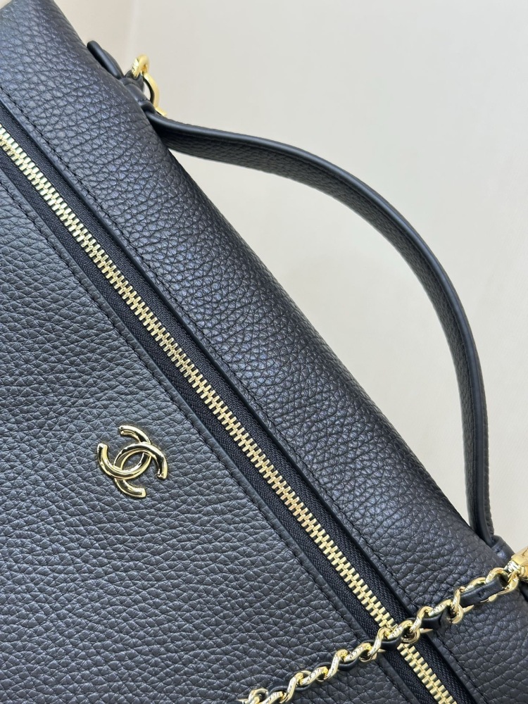 Chanel 26A LP box (L)