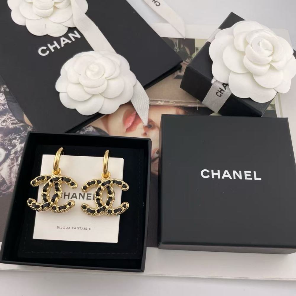 Top grade chanel earring