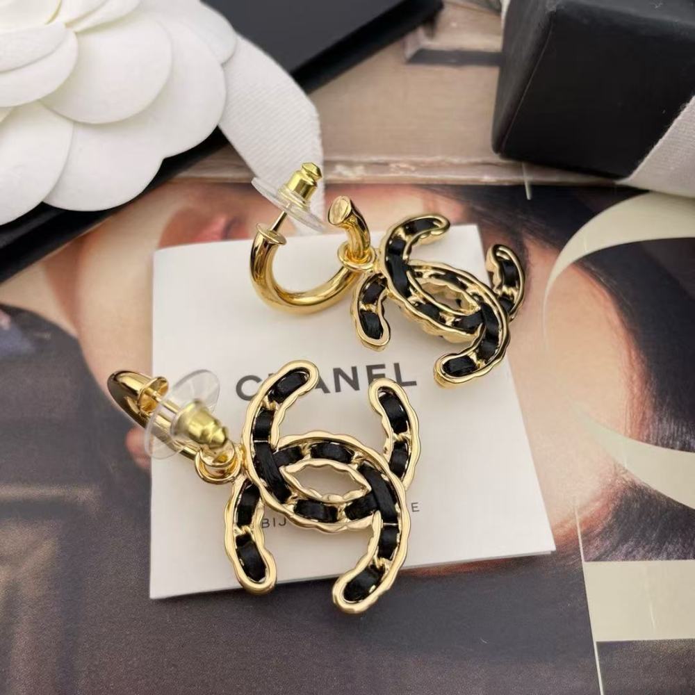 Top grade chanel earring