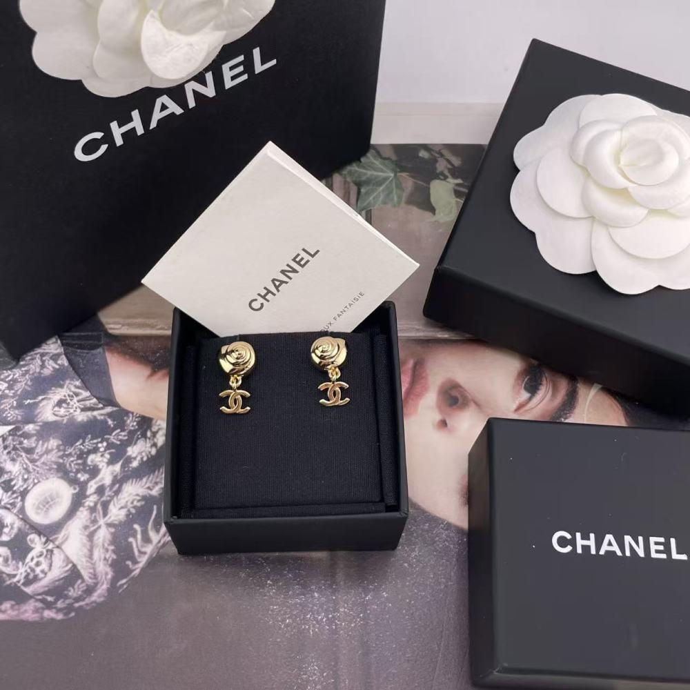 Top grade chanel earring