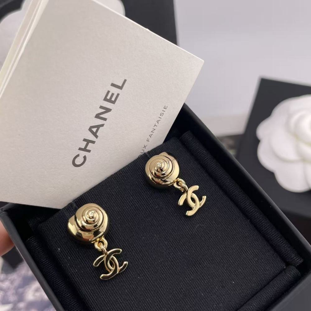 Top grade chanel earring