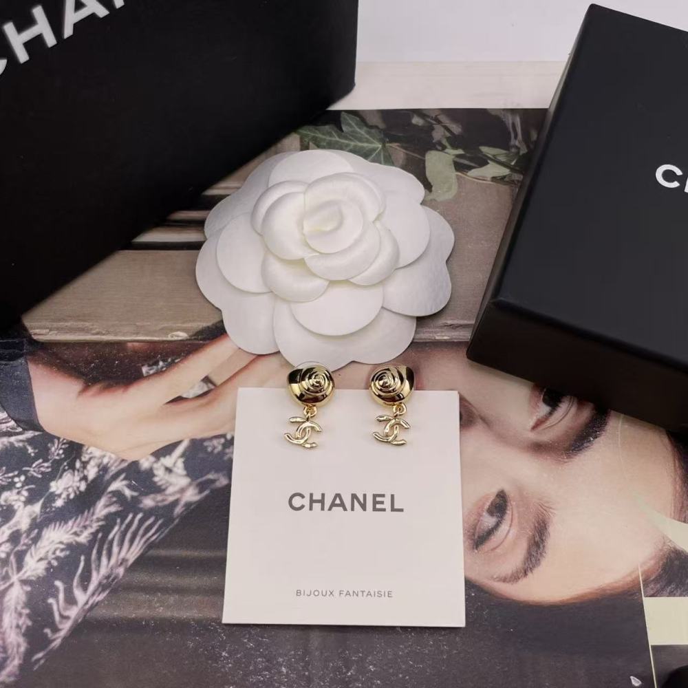 Top grade chanel earring
