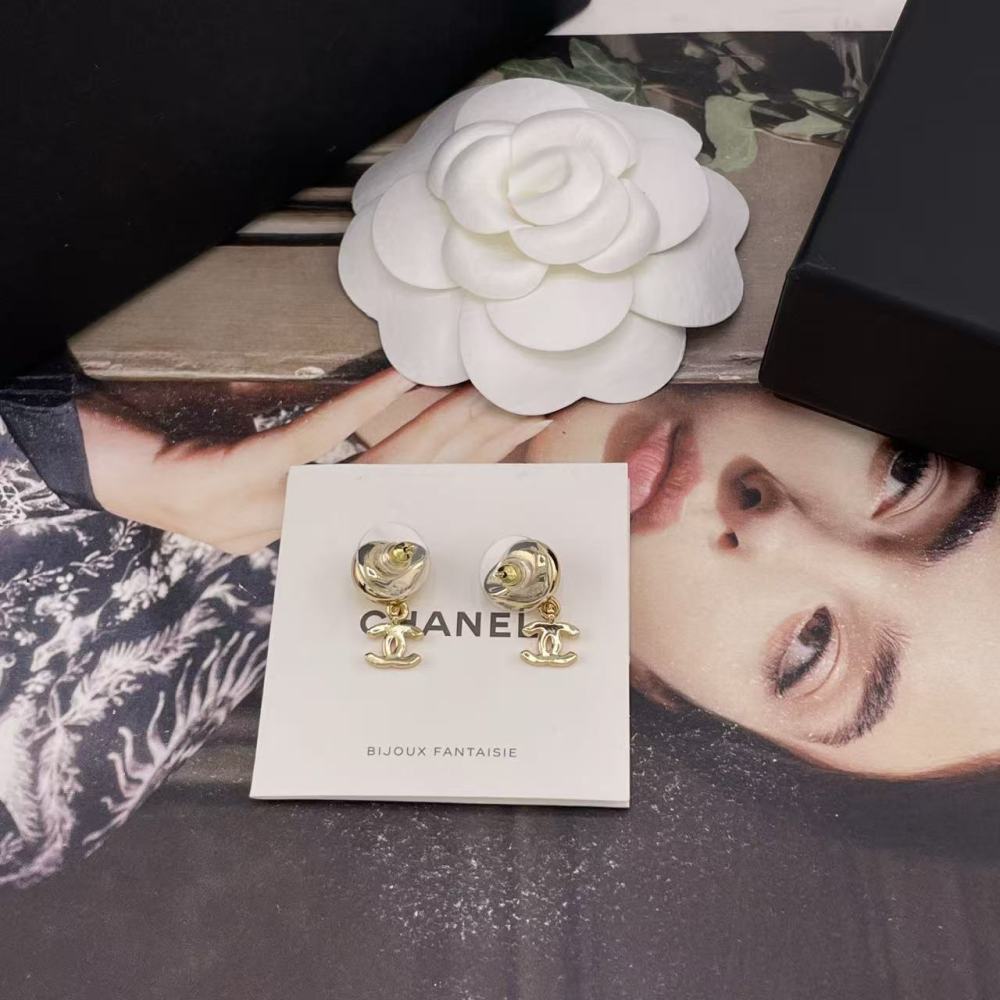 Top grade chanel earring