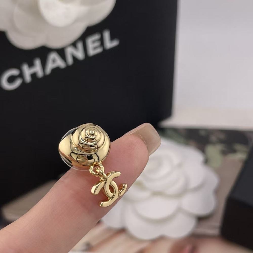 Top grade chanel earring