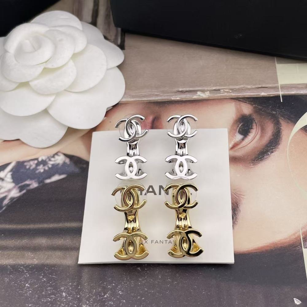 Top grade chanel earring