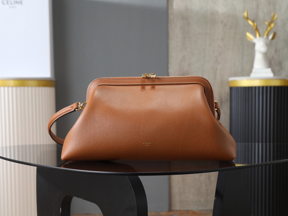 Celine Doctor pouch