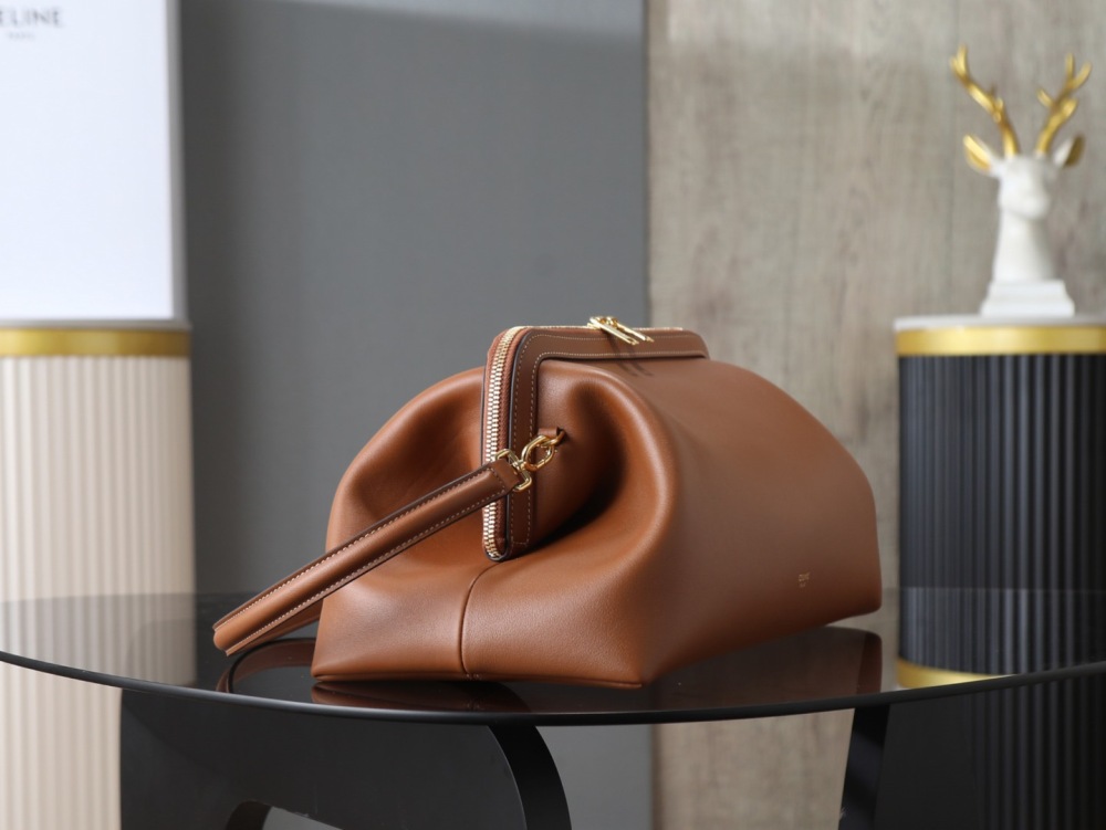 Celine Doctor pouch