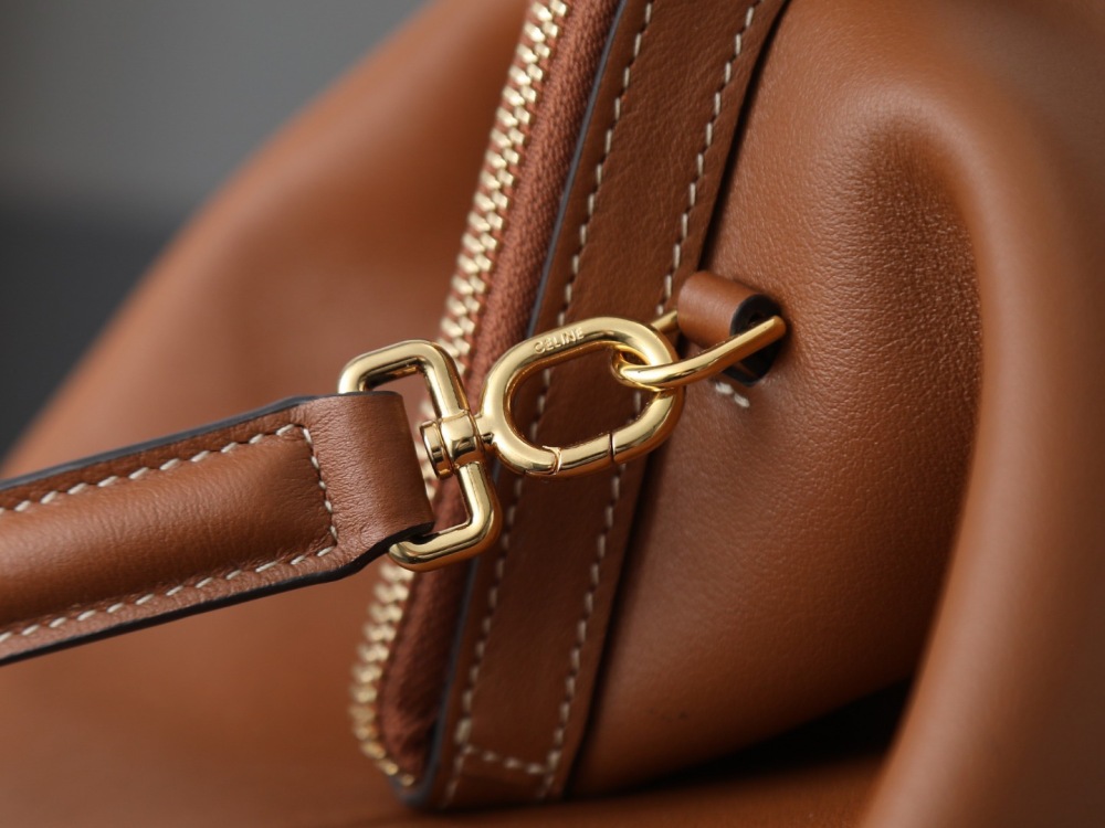 Celine Doctor pouch