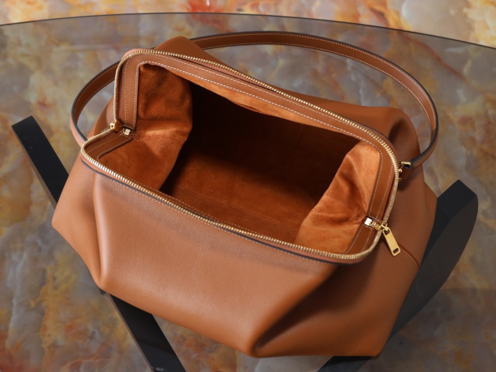 Celine Doctor pouch