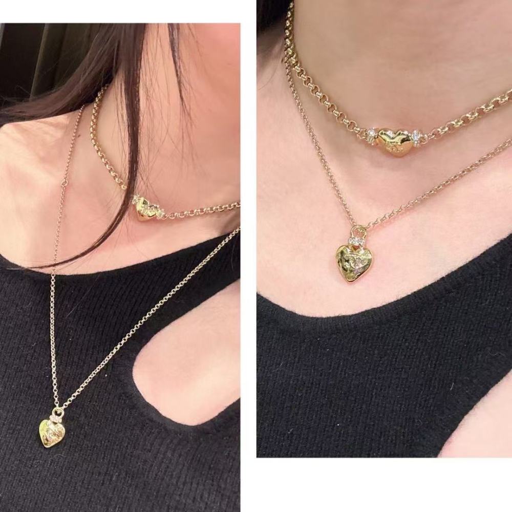 chanel necklace
