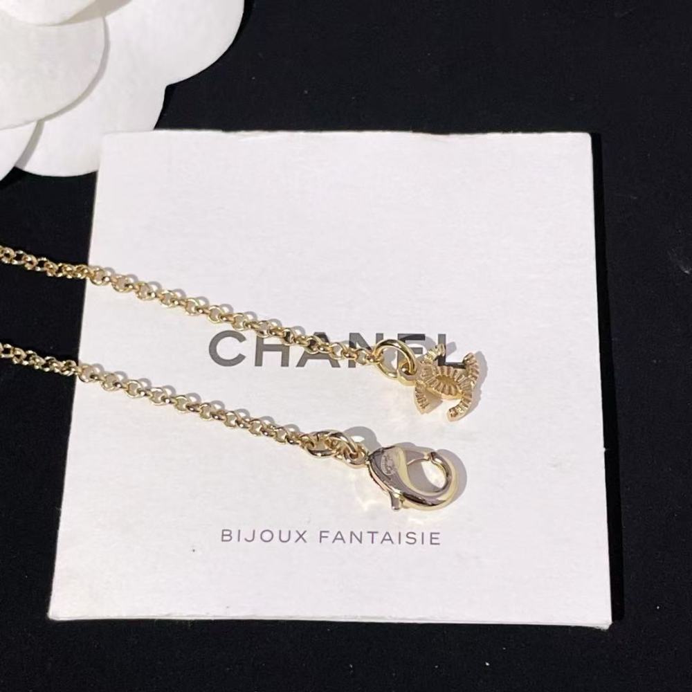 chanel necklace