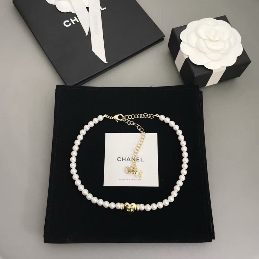 chanel necklace