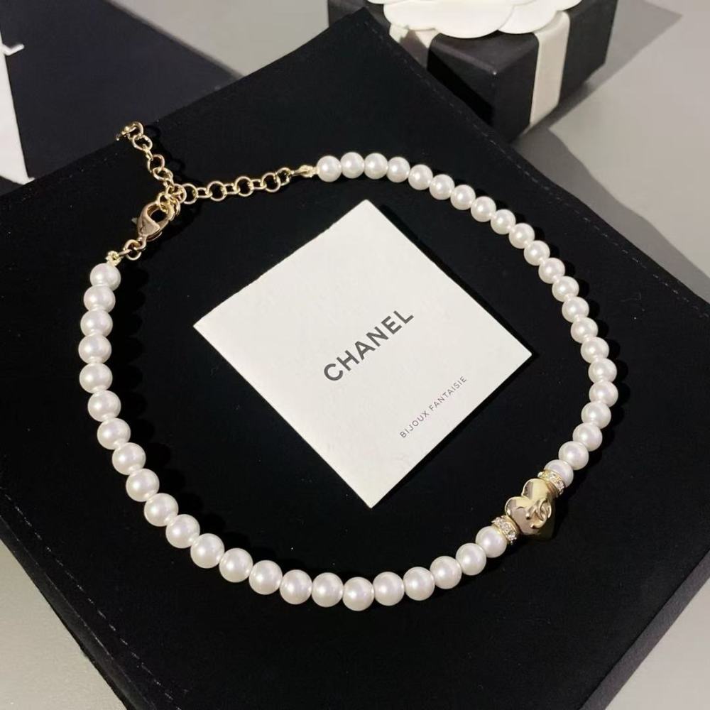 chanel necklace