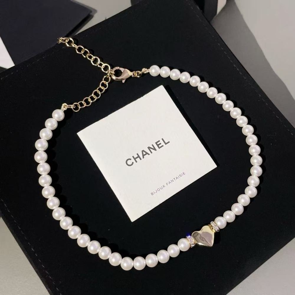 chanel necklace