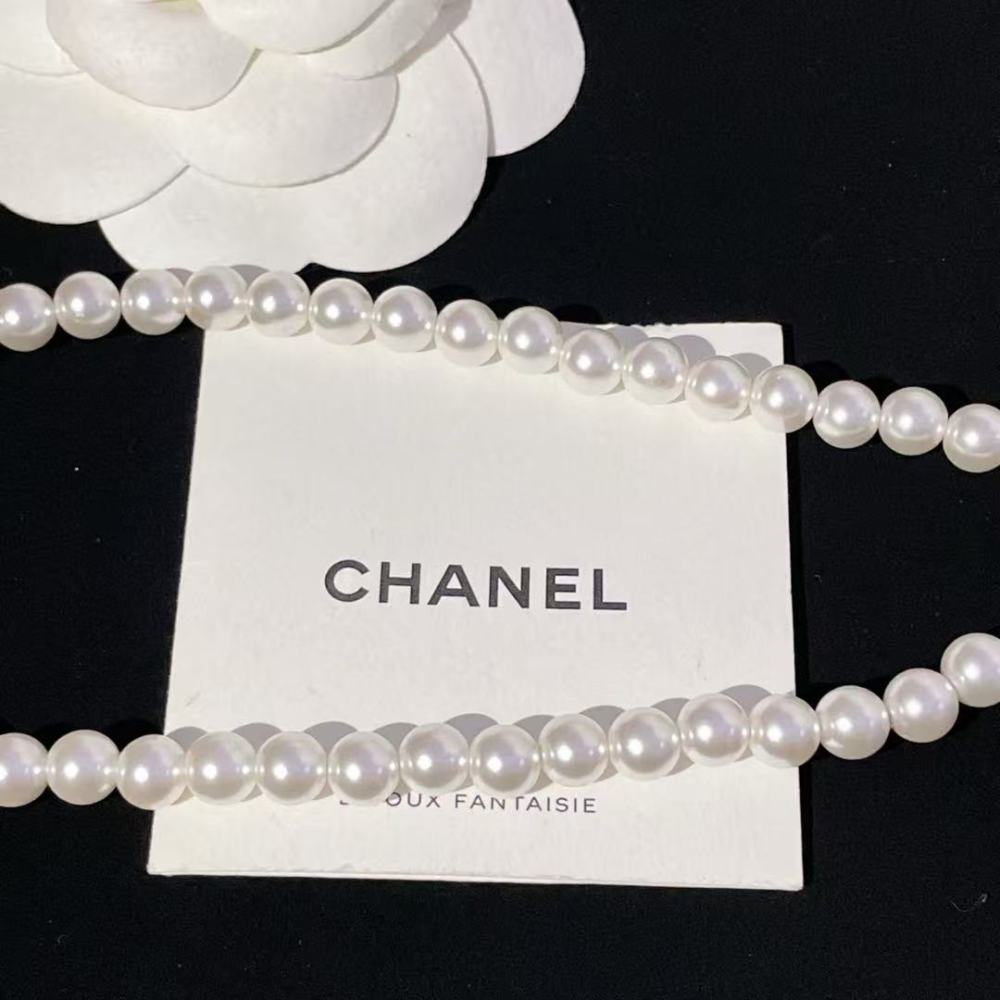 chanel necklace