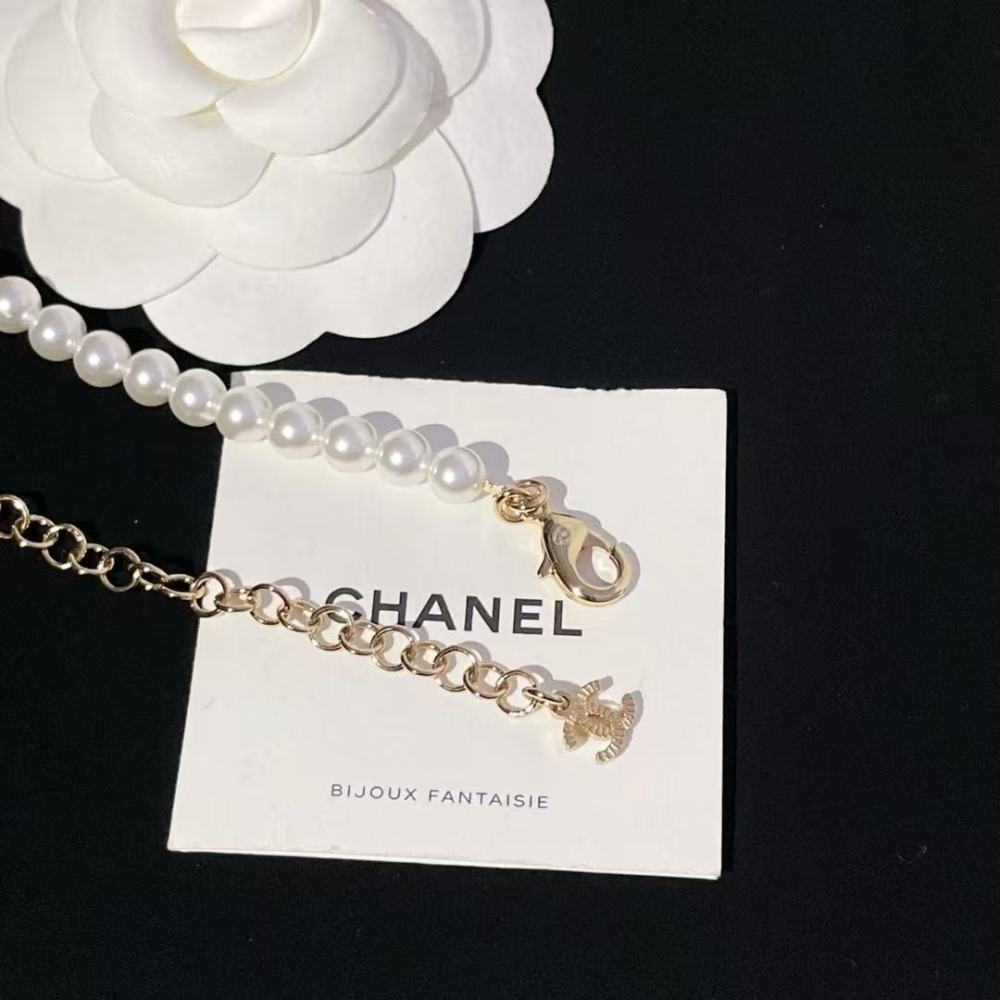 chanel necklace
