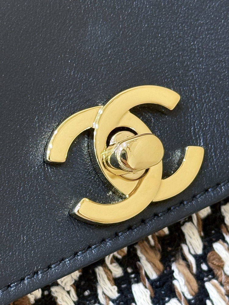 Chanel 26s