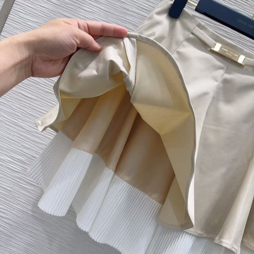 LV skirt