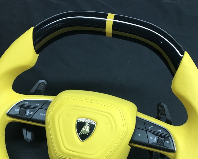 Lamborghini Sport Steering Wheel | Yellow Leather & Carbon Fiber with Italian Flag Accent,OUE CARBON FIBER,Lamborghini Sport Steering Wheel