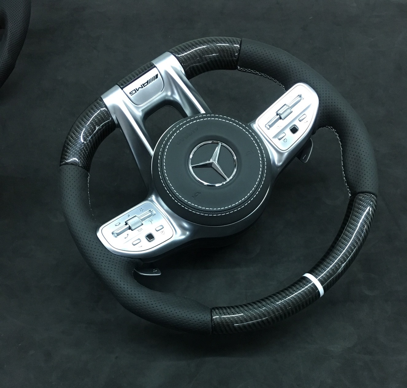 Mercedes-AMG Performance Steering Wheel | Carbon Fiber & Perforated Leather,OUE CARBON FIBER,Mercedes-AMG Performance Steering Wheel