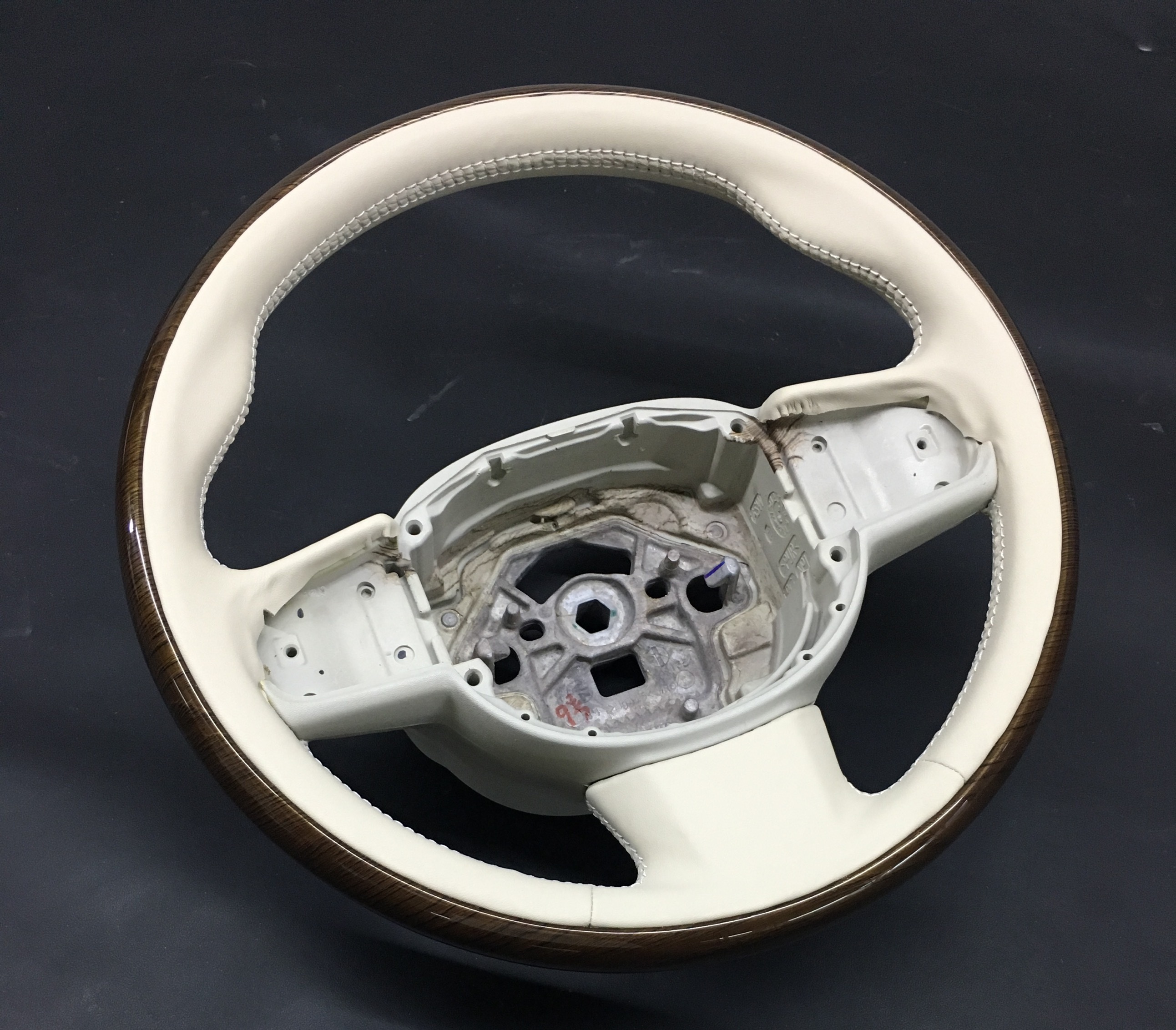 Mercedes-Benz Luxury Steering Wheel | Wood Trim & Ivory Leather,OUE CARBON FIBER,Mercedes-Benz Luxury Steering Wheel | Wood Trim & Ivory Leather