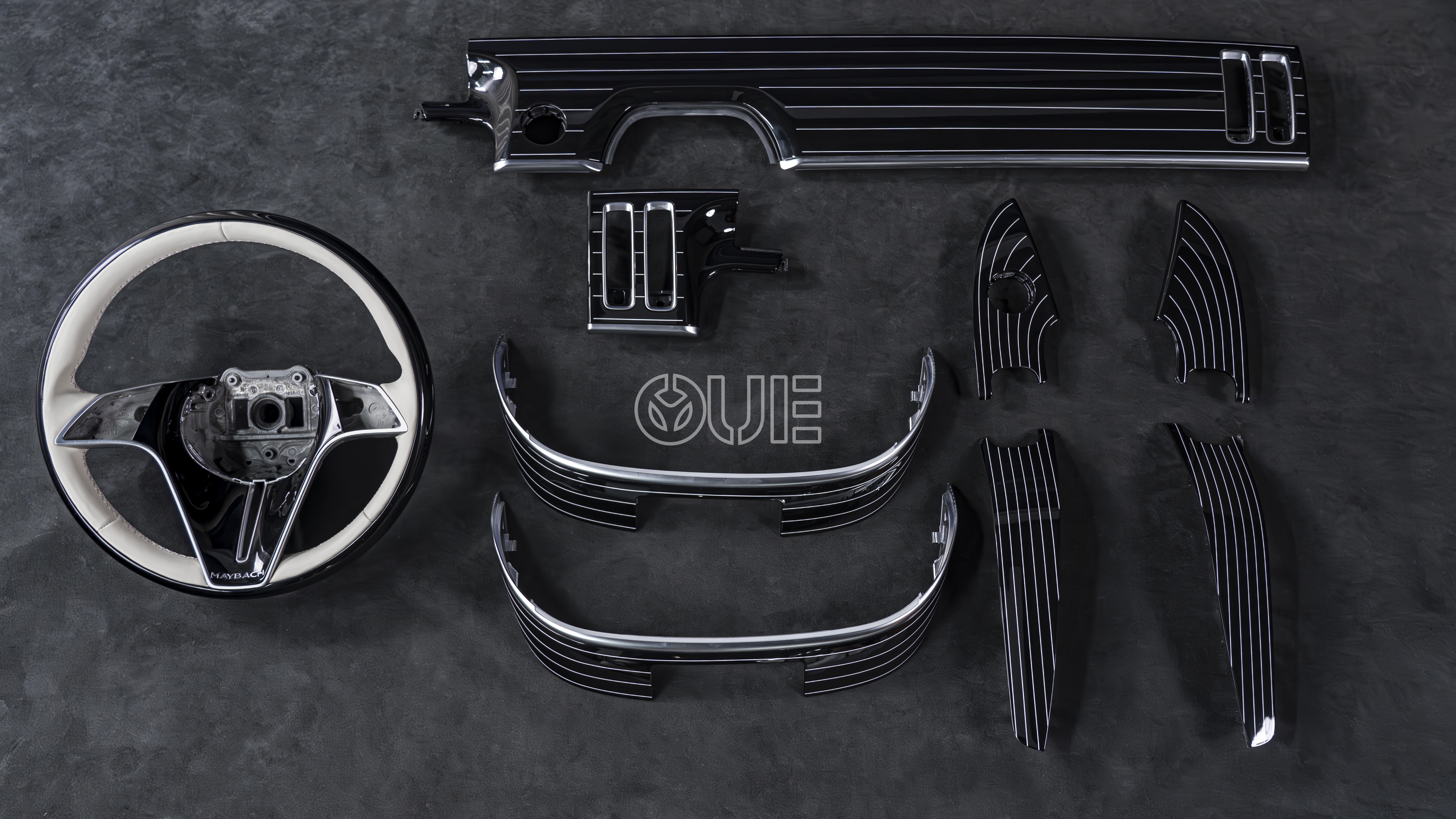 OUE CARBON Maybach Interior Trim | Piano Black & Leather,OUE CARBON FIBER,OUE CARBON Maybach Interior Trim | Piano Black & Leather