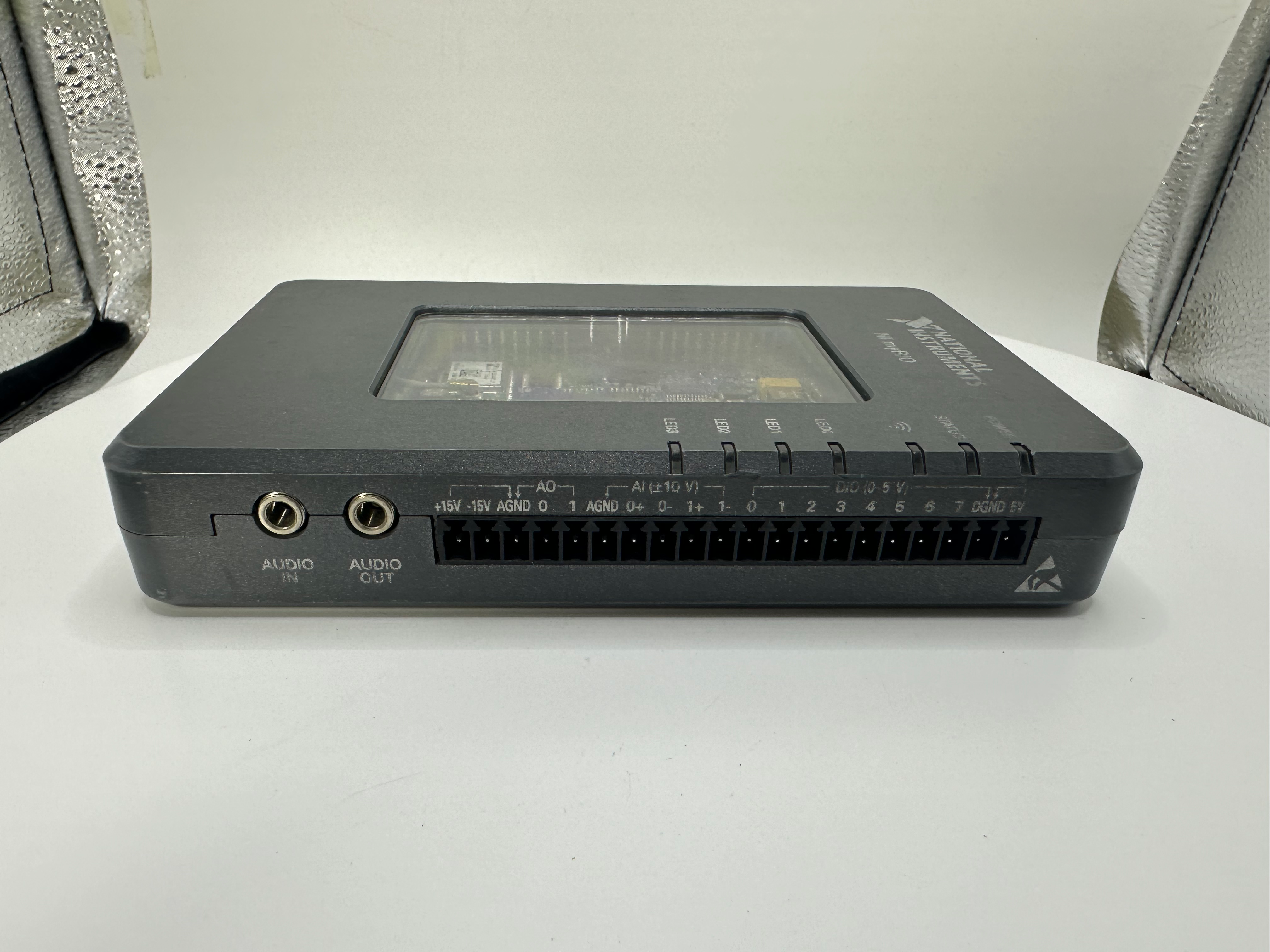 NI myRIO-1900 Zynq ARM+FPGA Wireless Embedded RIO DAQ Controller PN:782692-01 / 783759-01,MY SHOP,NI myRIO-1900 Zynq ARM+FPGA Wireless Embedded RIO DAQ Controller PN:782692-01 / 783759-01